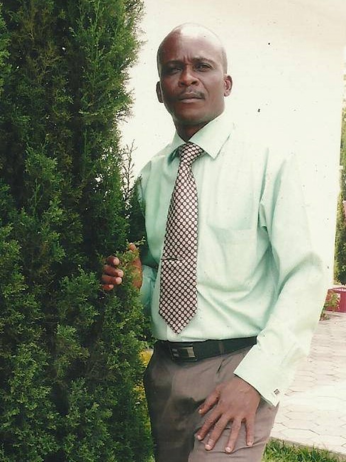 Adonis Bope Ngoloshanga