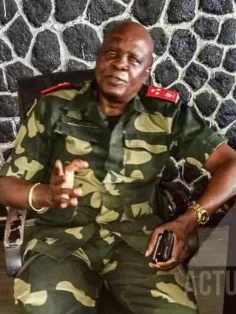 Le Général Tim Mukunto